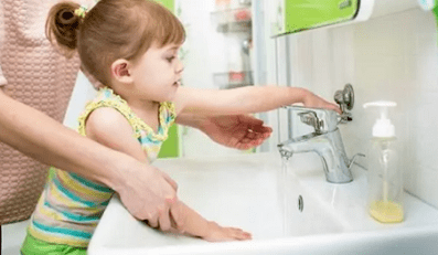 Possibilités de transmission et d'infection par des parasites